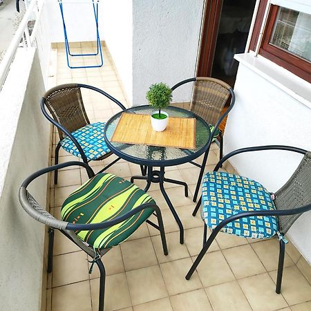 Lara'S Apartment Задар Екстериор снимка