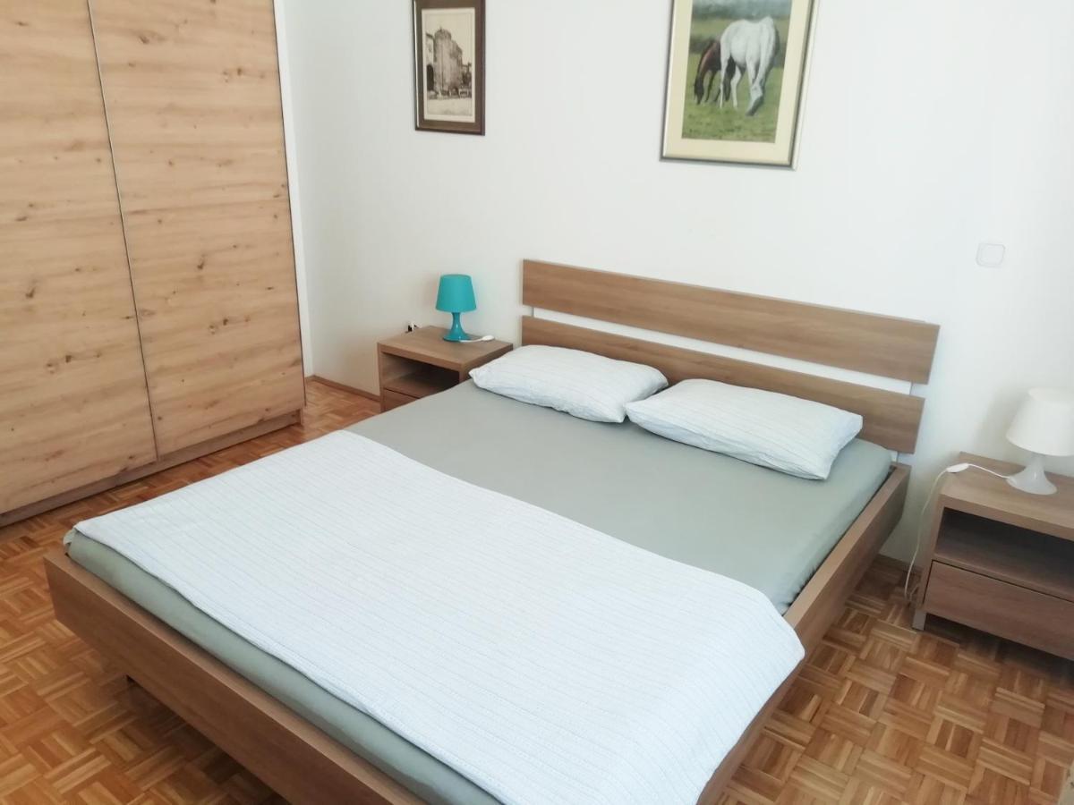 Lara'S Apartment Задар Екстериор снимка
